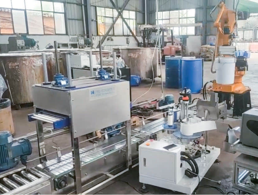 Palletizing and handling on-site case
